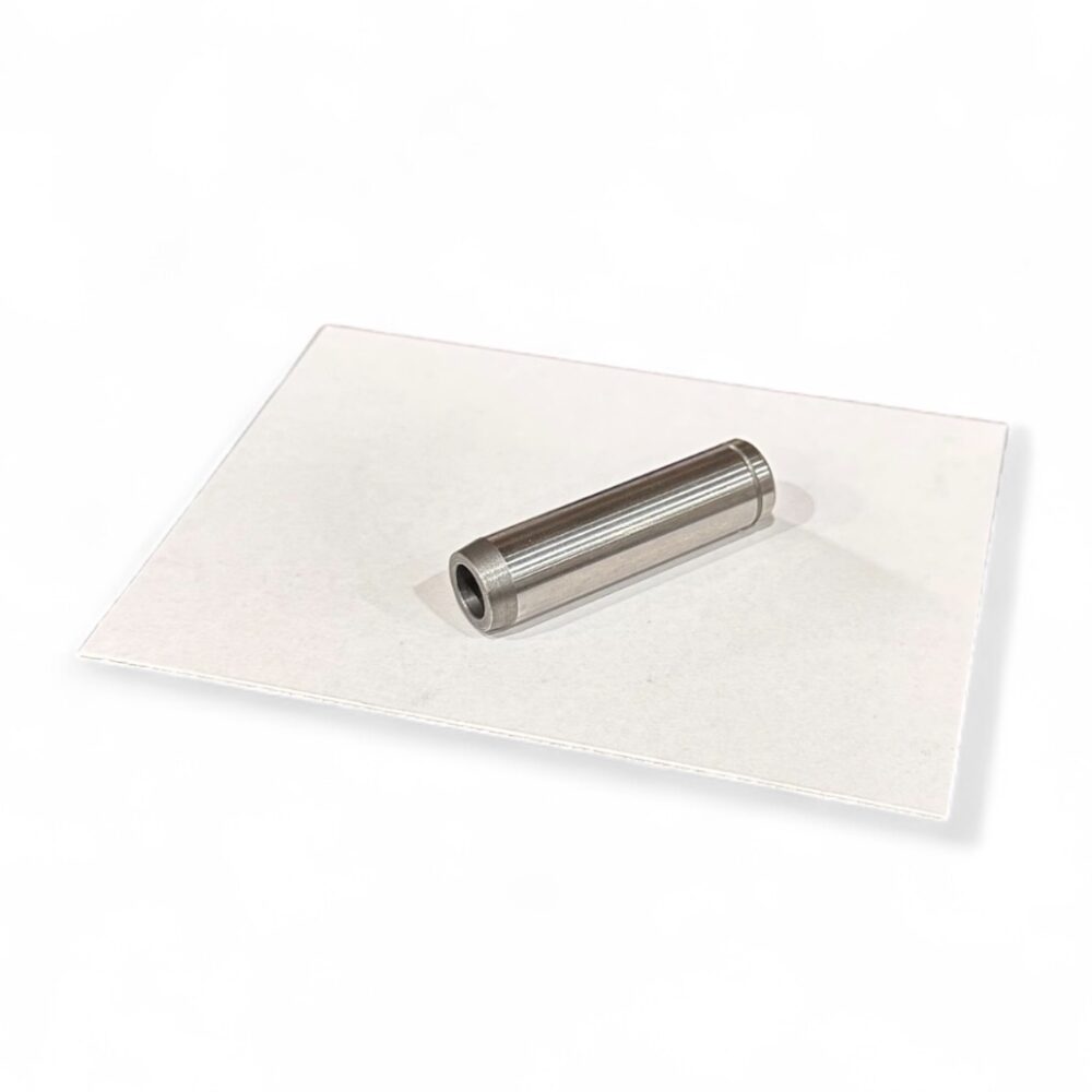 11-8928AM VALVE GUIDE, INTAKE